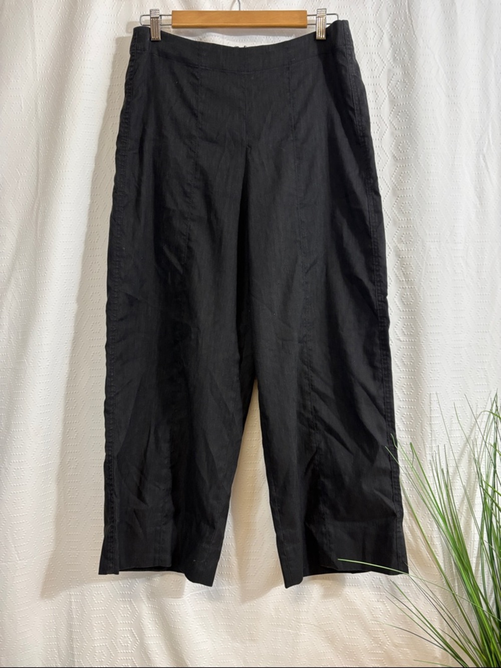 Vince cropped wide leg silk or linen pant